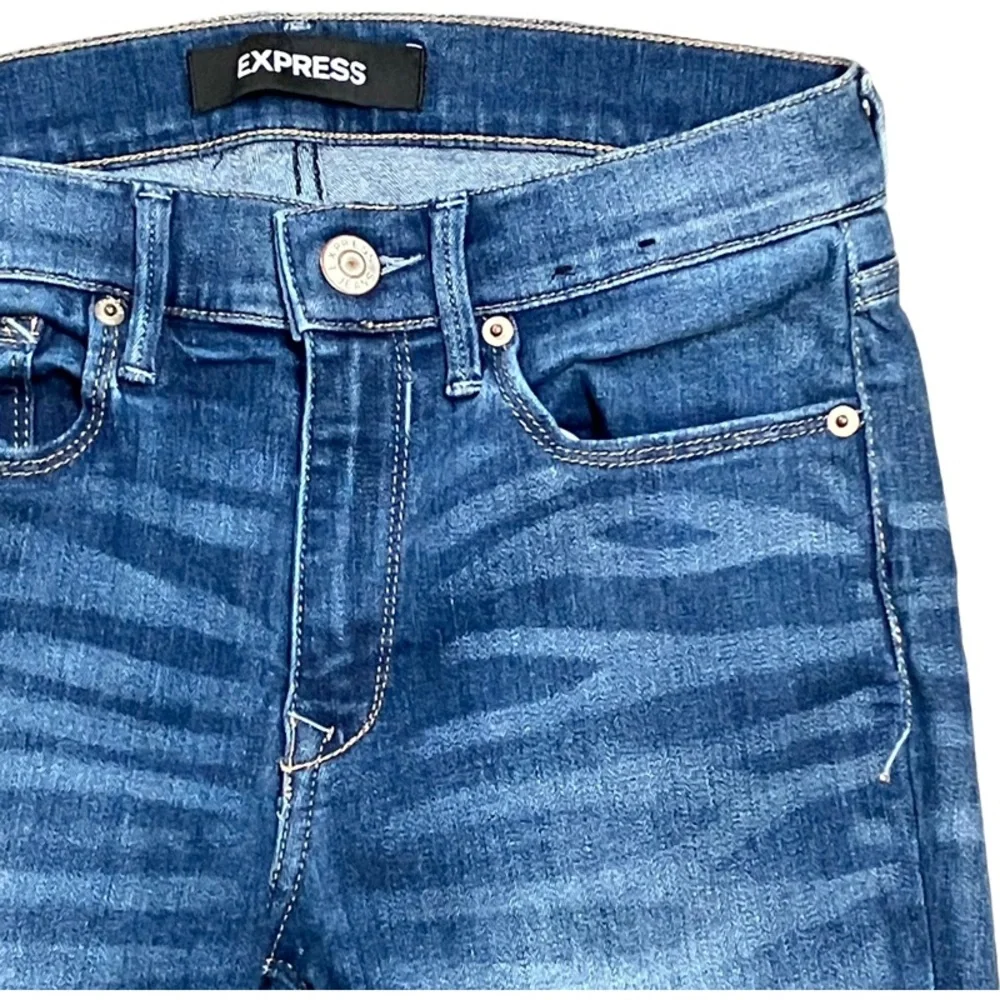 EXPRESS Mid Rise Legging Jeans Womens Sz 4R Med Wash Blue Stretch Denim Skinny - Picture 2 of 13